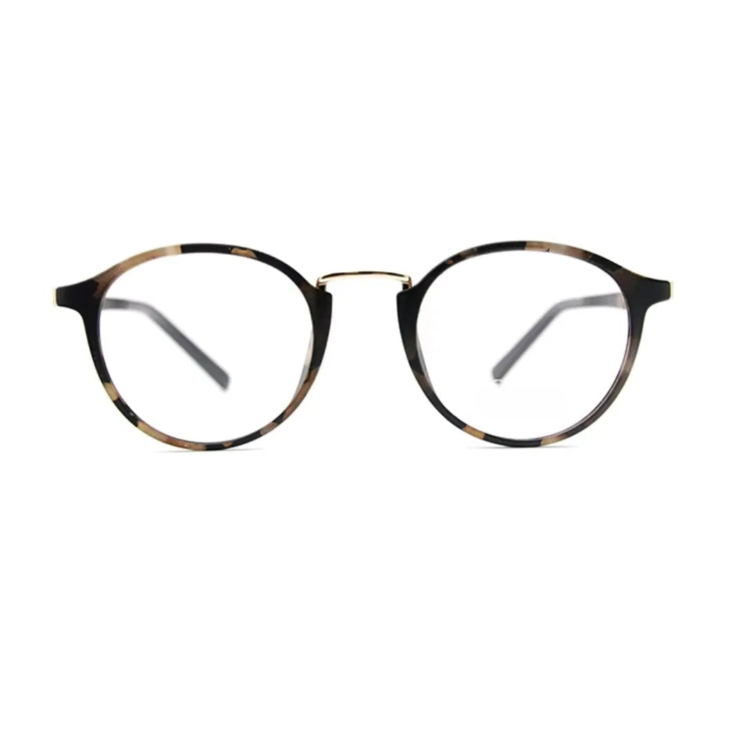 clip-on eyewear, magnetic sunglasses, minimal clip-on glasses, premium optical frames, prescription glasses, modern eyewear, designer eyewear, contemporary eyewear, lightweight eyewear, luxury minimal eyewear