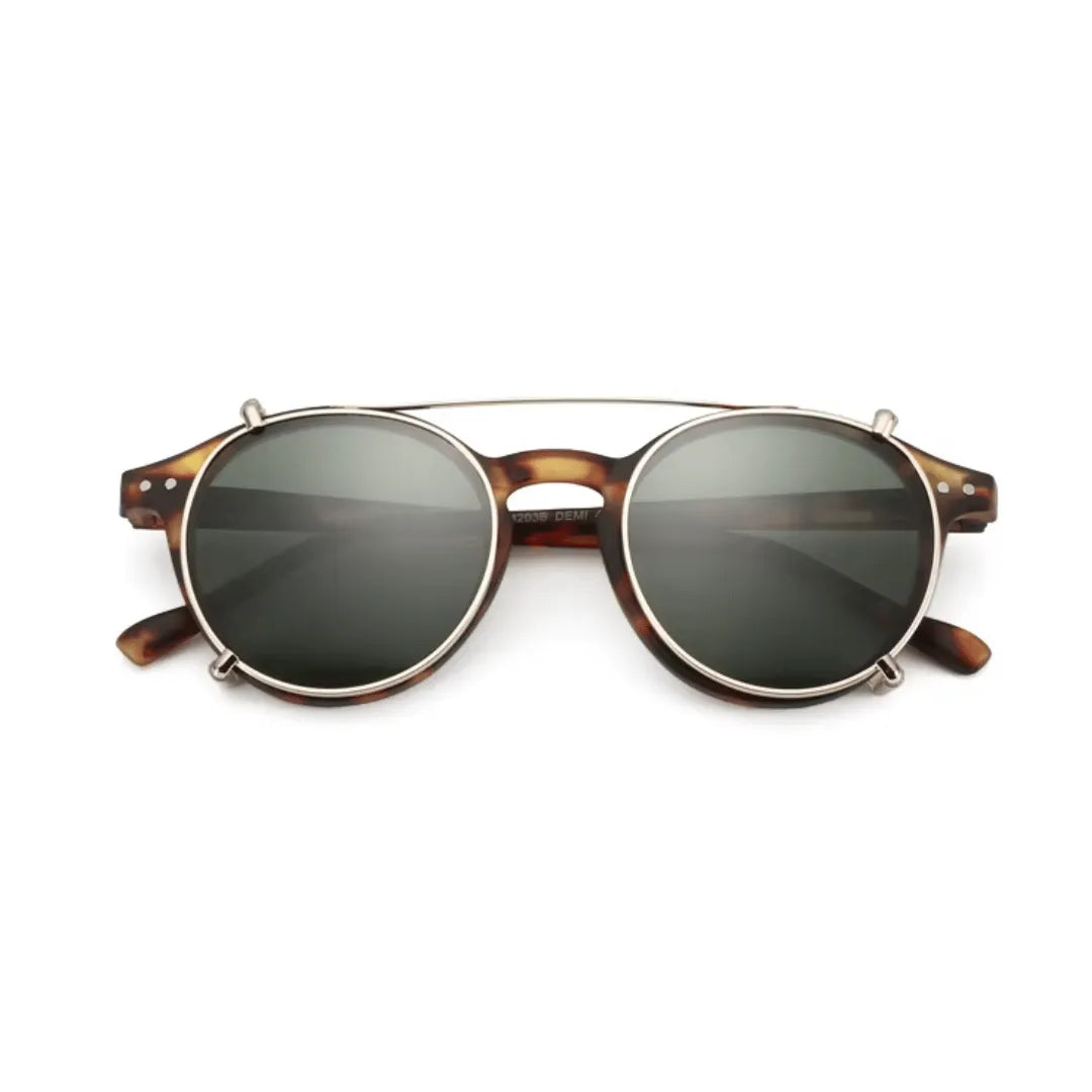 clip-on eyewear, magnetic sunglasses, minimal clip-on glasses, premium optical frames, prescription glasses, modern eyewear, designer eyewear, contemporary eyewear, lightweight eyewear, luxury minimal eyewear