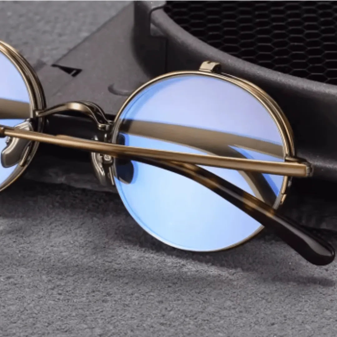 clip-on eyewear, magnetic sunglasses, minimal clip-on glasses, premium optical frames, prescription glasses, modern eyewear, designer eyewear, contemporary eyewear, lightweight eyewear, luxury minimal eyewear