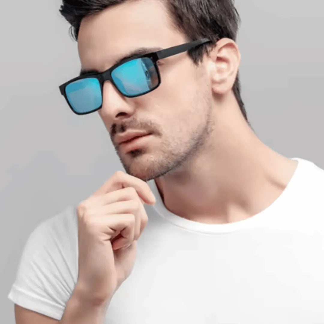 clip-on eyewear, magnetic sunglasses, minimal clip-on glasses, premium optical frames, prescription glasses, modern eyewear, designer eyewear, contemporary eyewear, lightweight eyewear, luxury minimal eyewear